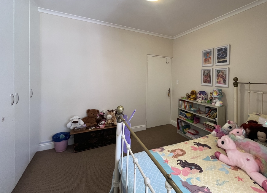 6 Bedroom Property for Sale in Zevendal Western Cape